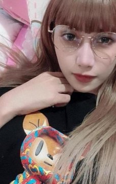 Makegirls from Buckinghamshire,United Kingdom